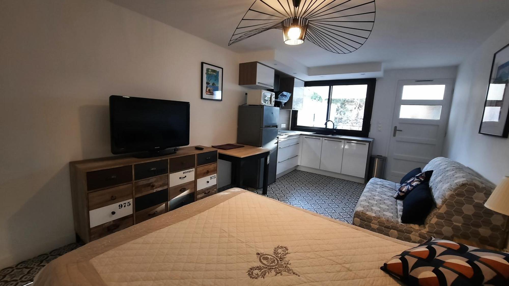 Studio Climatise Lantanas 4 Personnes Le Lavandou Zewnętrze zdjęcie