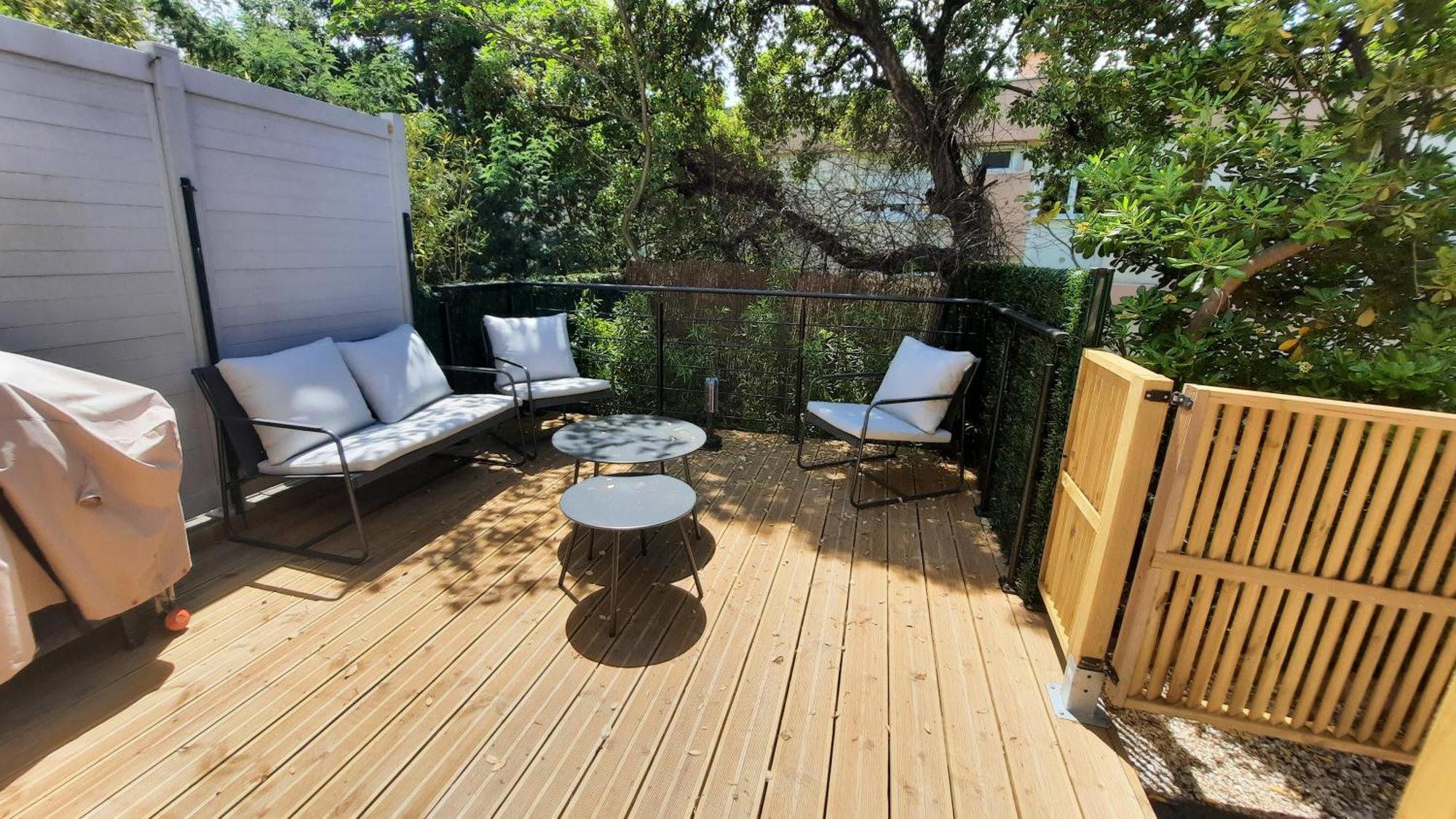 Studio Climatise Lantanas 4 Personnes Le Lavandou Zewnętrze zdjęcie